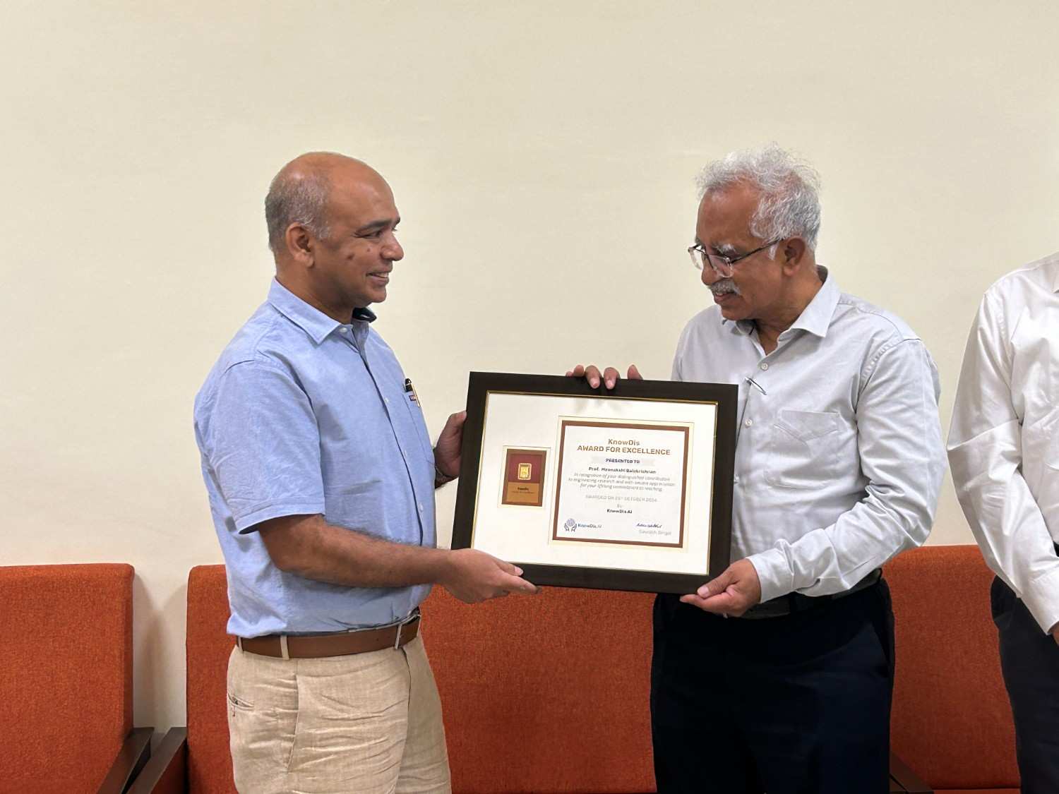 KnowDis.AI award gathering at IIT Delhi in 2024, photo 2